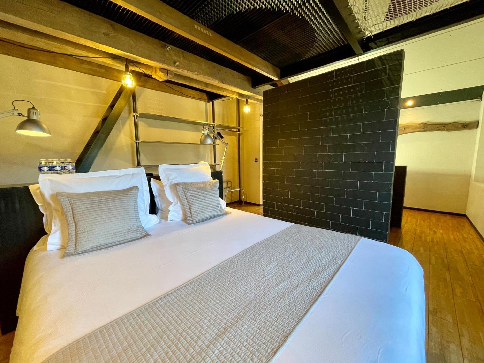 Domaine De La Planche De Melussac Bed & Breakfast Cussac-sur-Loire Ngoại thất bức ảnh
