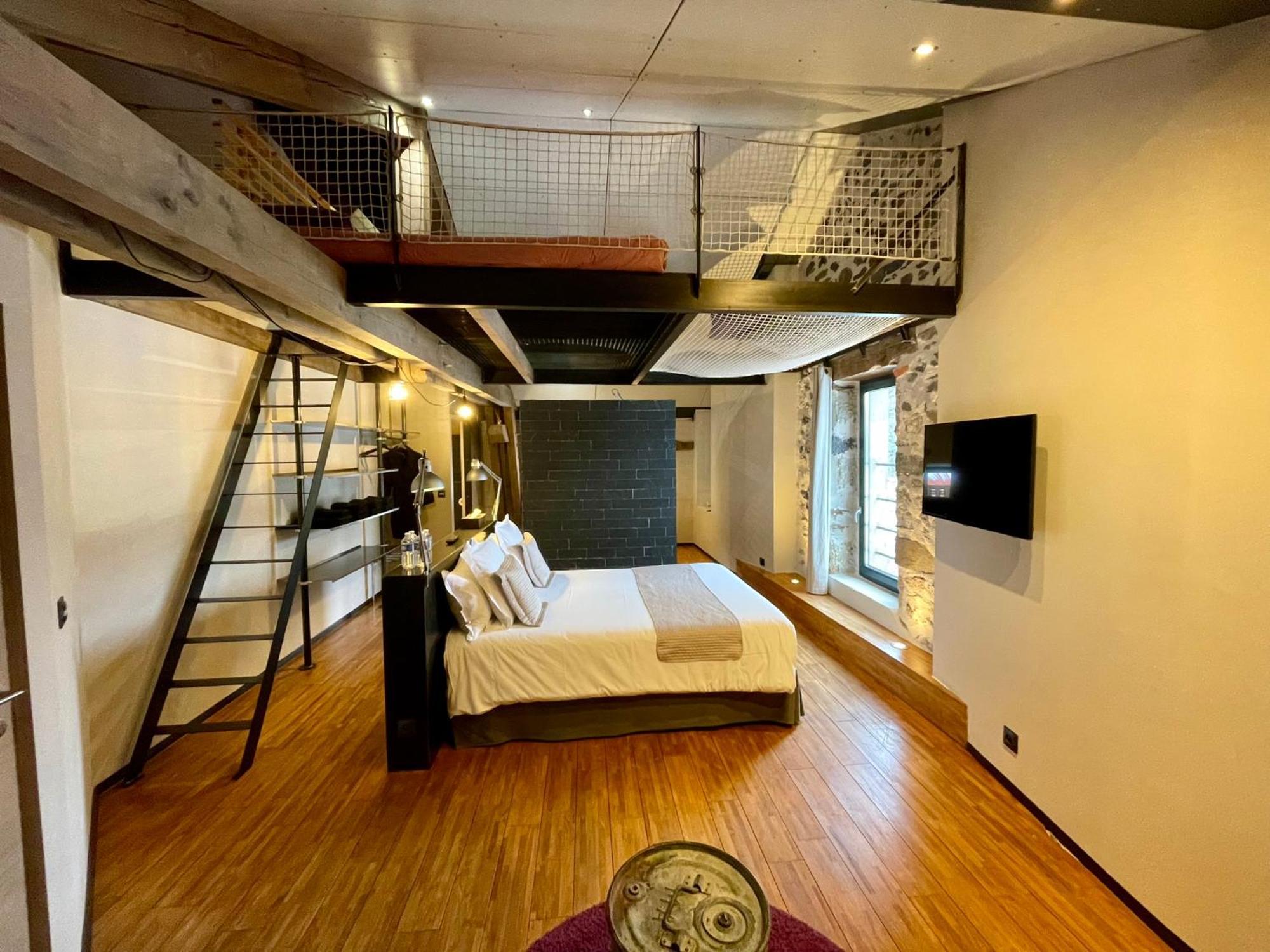 Domaine De La Planche De Melussac Bed & Breakfast Cussac-sur-Loire Ngoại thất bức ảnh