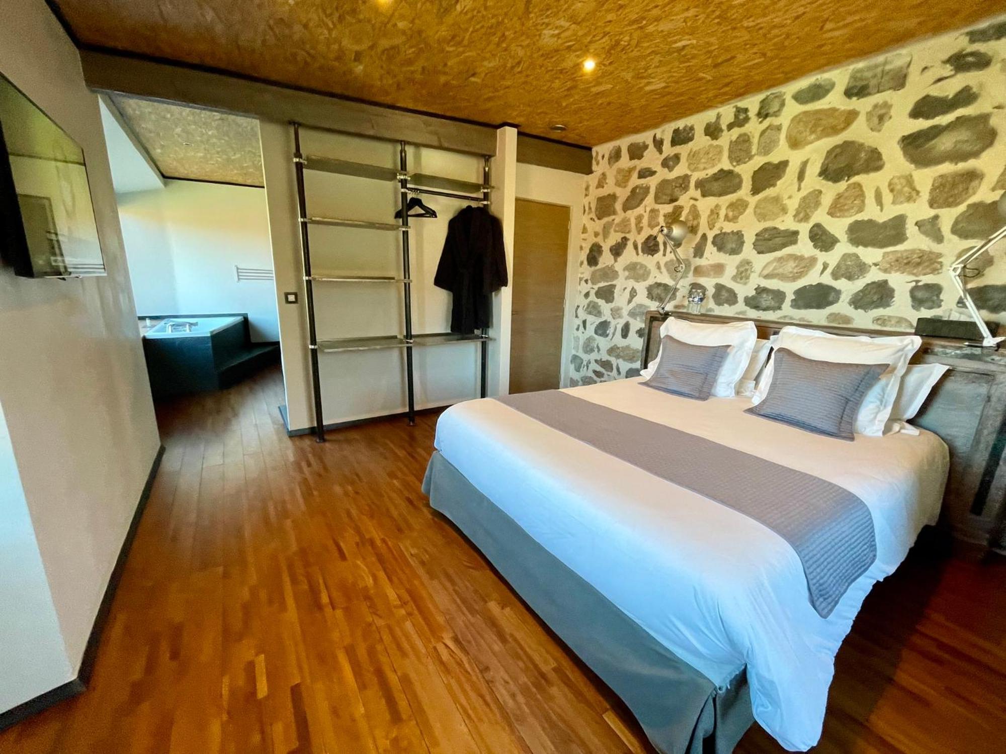 Domaine De La Planche De Melussac Bed & Breakfast Cussac-sur-Loire Ngoại thất bức ảnh